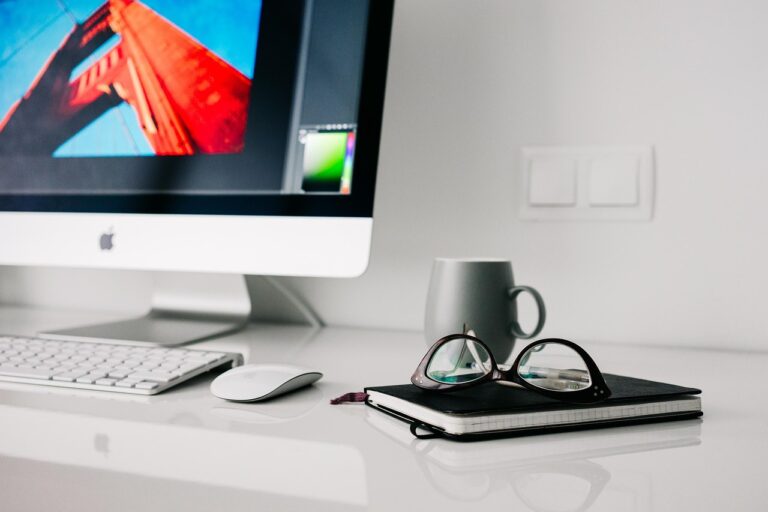 Comment aménager un coin bureau dans un petit espace ?